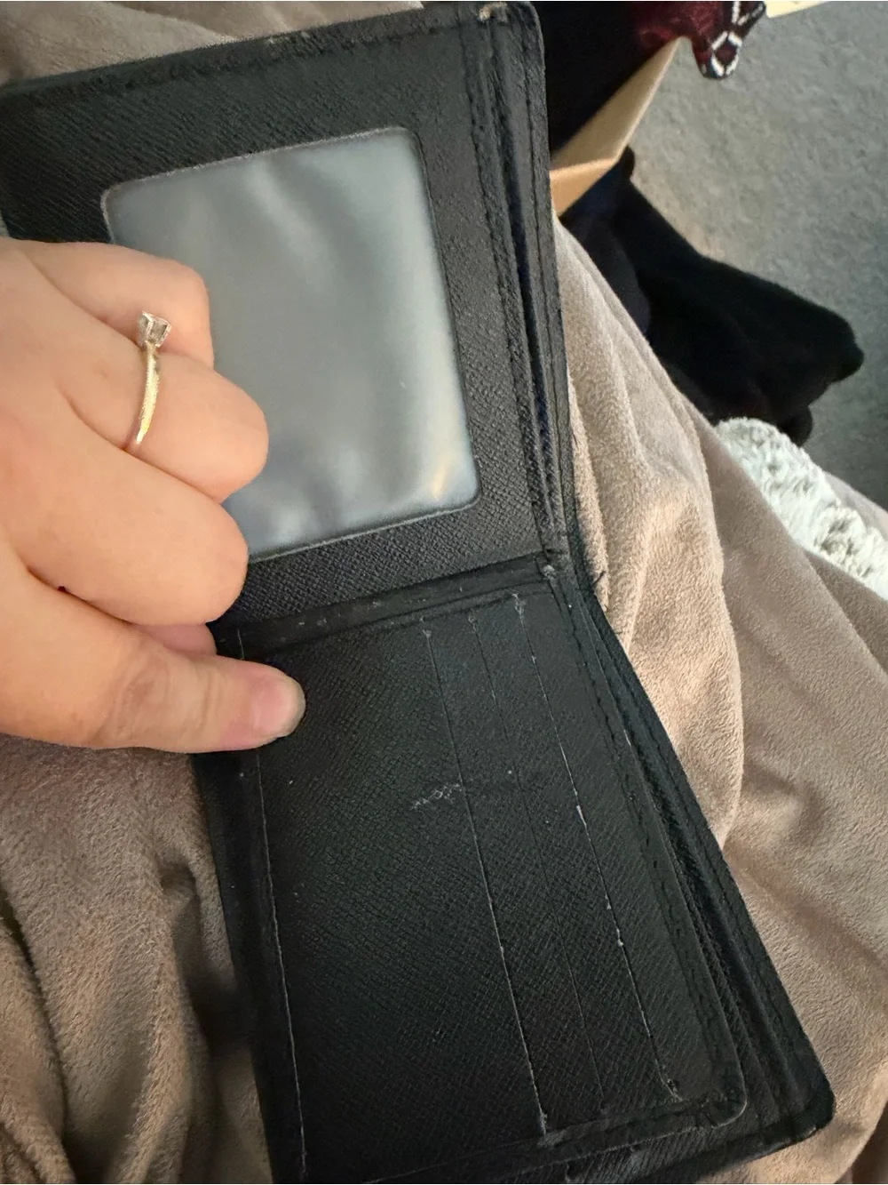 Gucci Black Card Holder Wallet with Red and Green Stripe